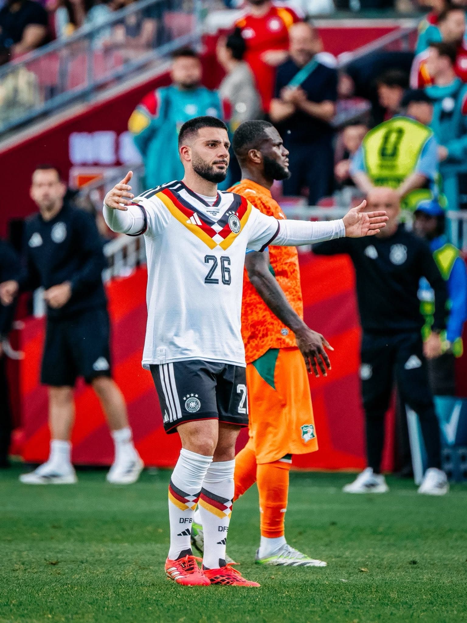 Germany Survive Ivory Coast Scare to Reach World Cup Knockout Stage